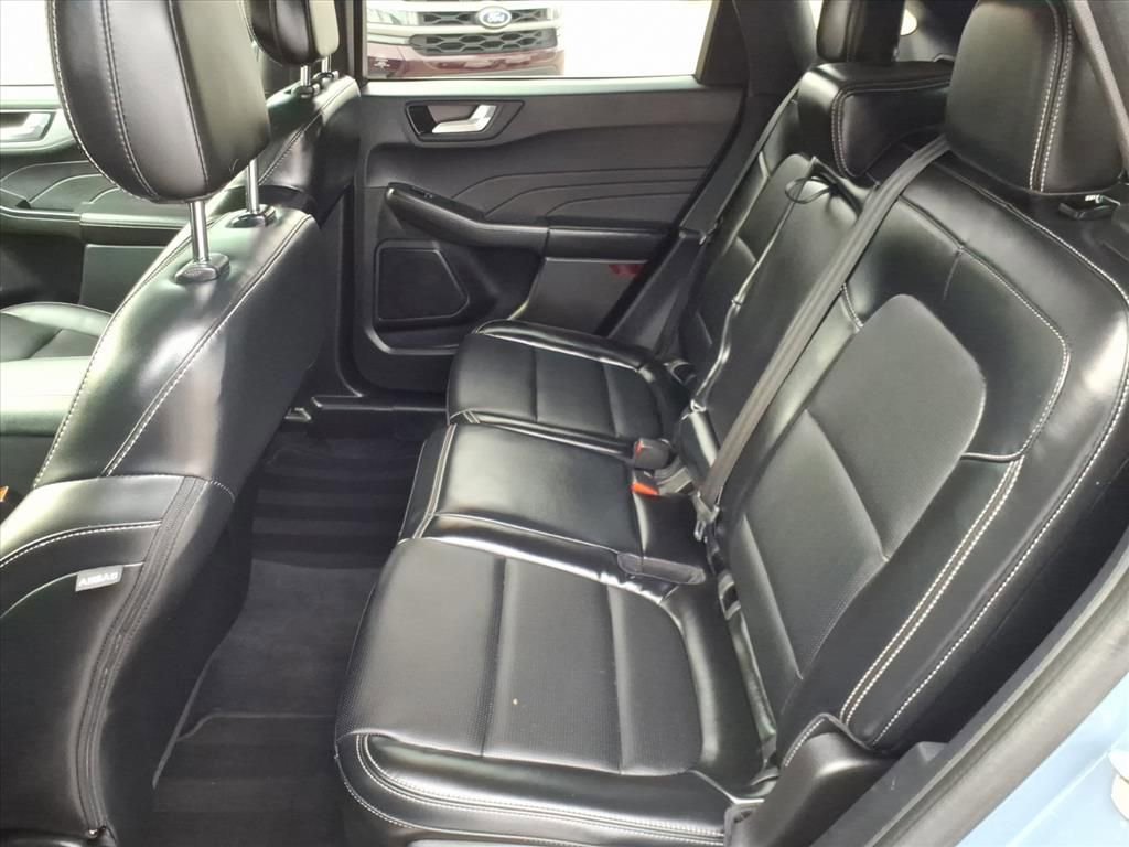 Certified 2023 Ford Escape Platinum image 15