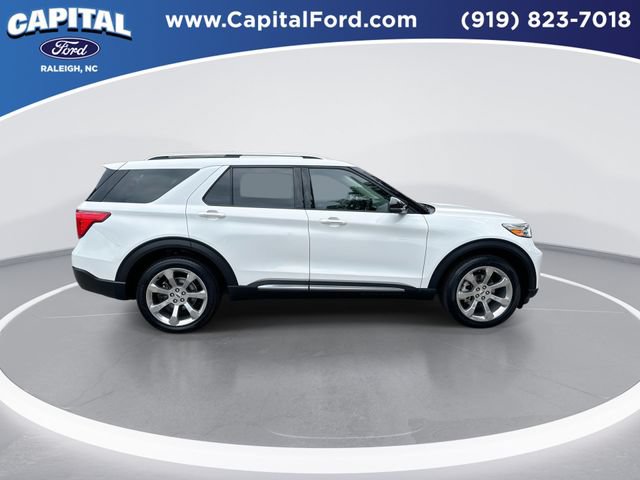 Certified 2020 Ford Explorer Platinum w/ Premium Technology Package AWD/4WD image 9