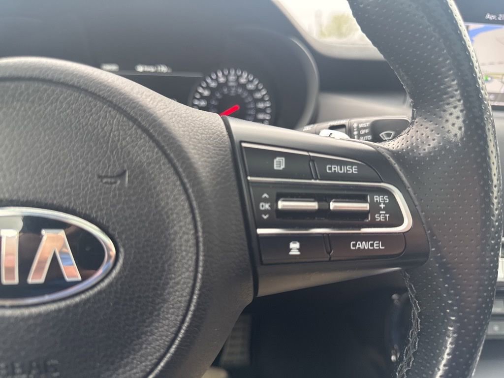 Used 2020 Kia Stinger GT1 AWD/4WD image 17