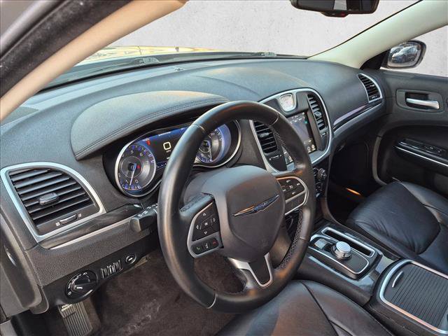 Used 2017 Chrysler 300 Limited AWD/4WD image 14