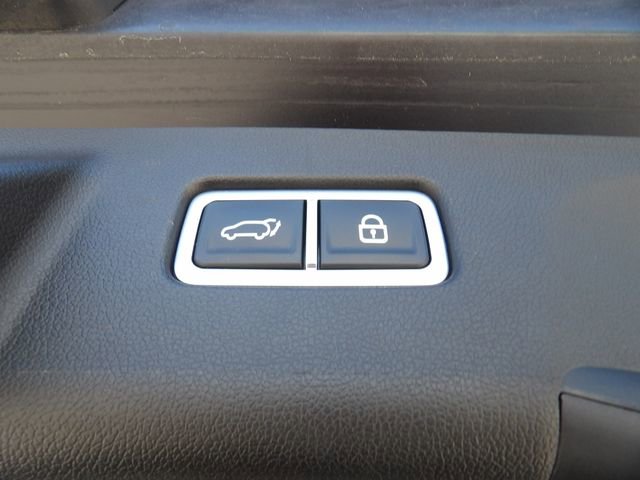 Used 2023 Kia Sorento SX FWD image 30