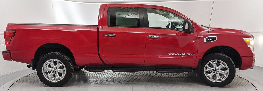 Used 2021 Nissan Titan SV w/ SV Convenience Package AWD/4WD image 2