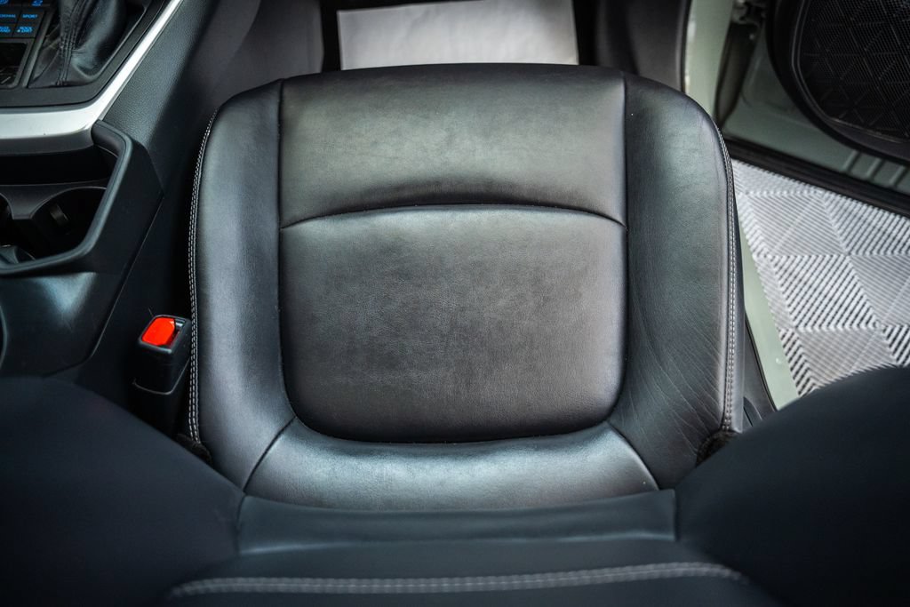 Used 2019 Toyota RAV4 XLE Premium w/ Cold Weather Package AWD/4WD image 34