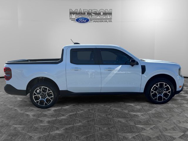 Certified 2026 Ford Maverick Lariat w/ 4K Tow Package AWD/4WD image 6