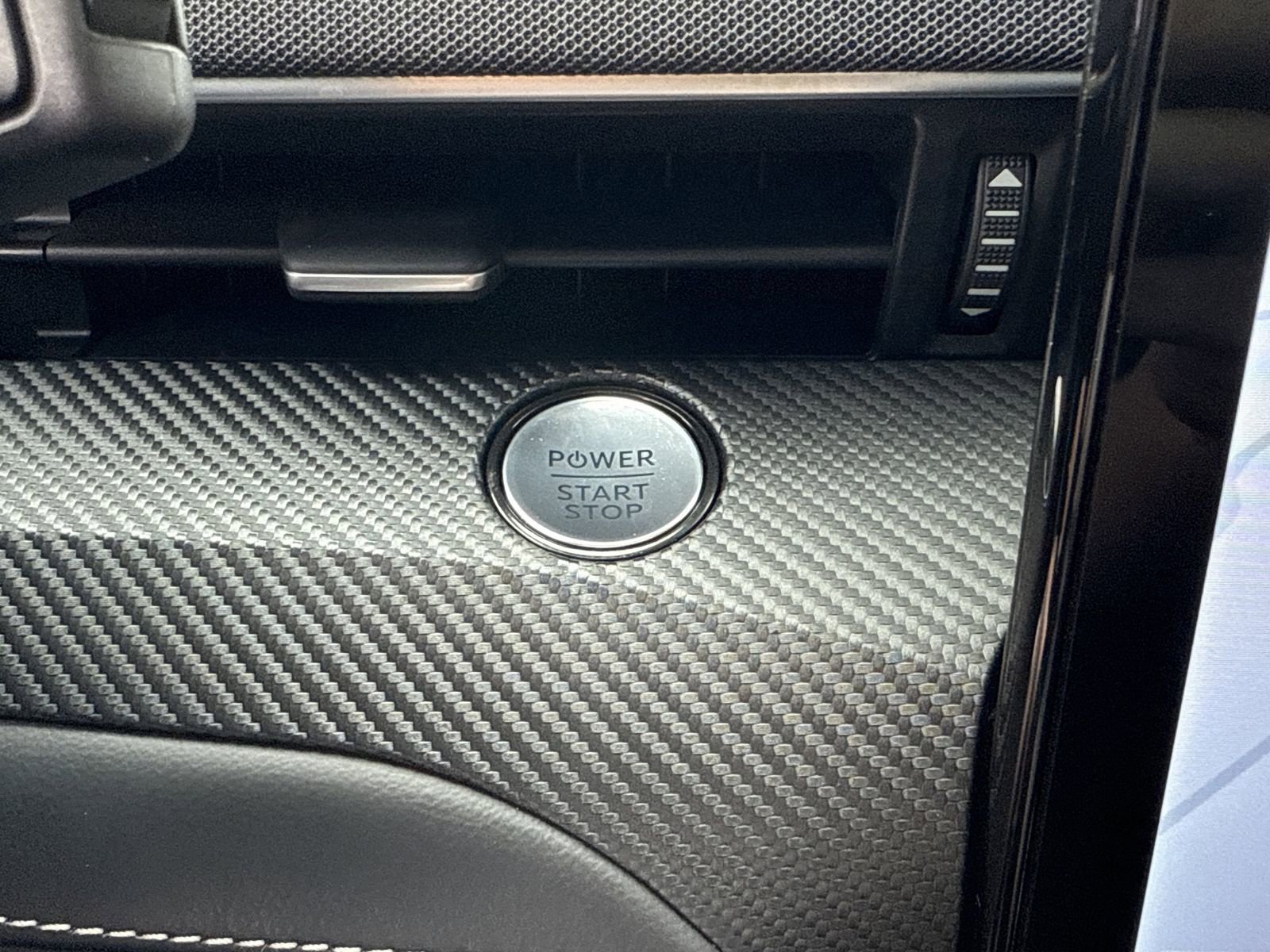 Certified 2024 Ford Mustang Mach-E Select w/ Comfort Package Lite image 32