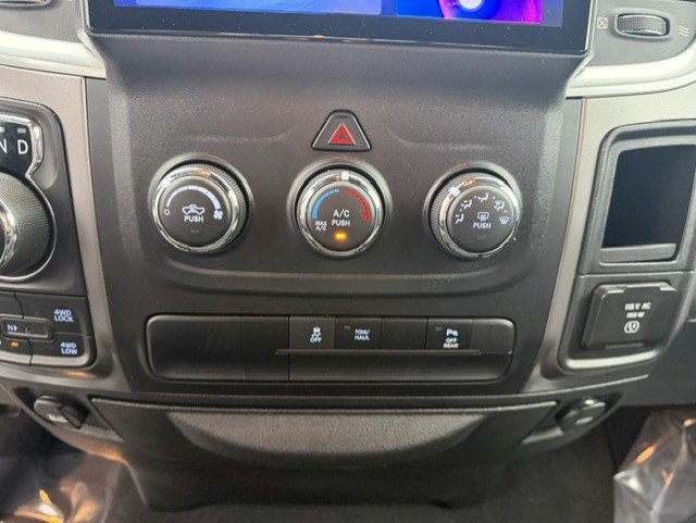 Used 2023 RAM 1500 Warlock AWD/4WD image 21