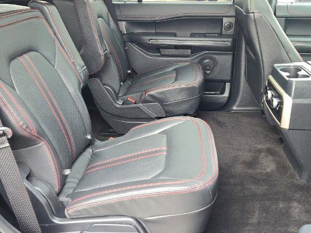 Certified 2022 Ford Expedition Limited image 11