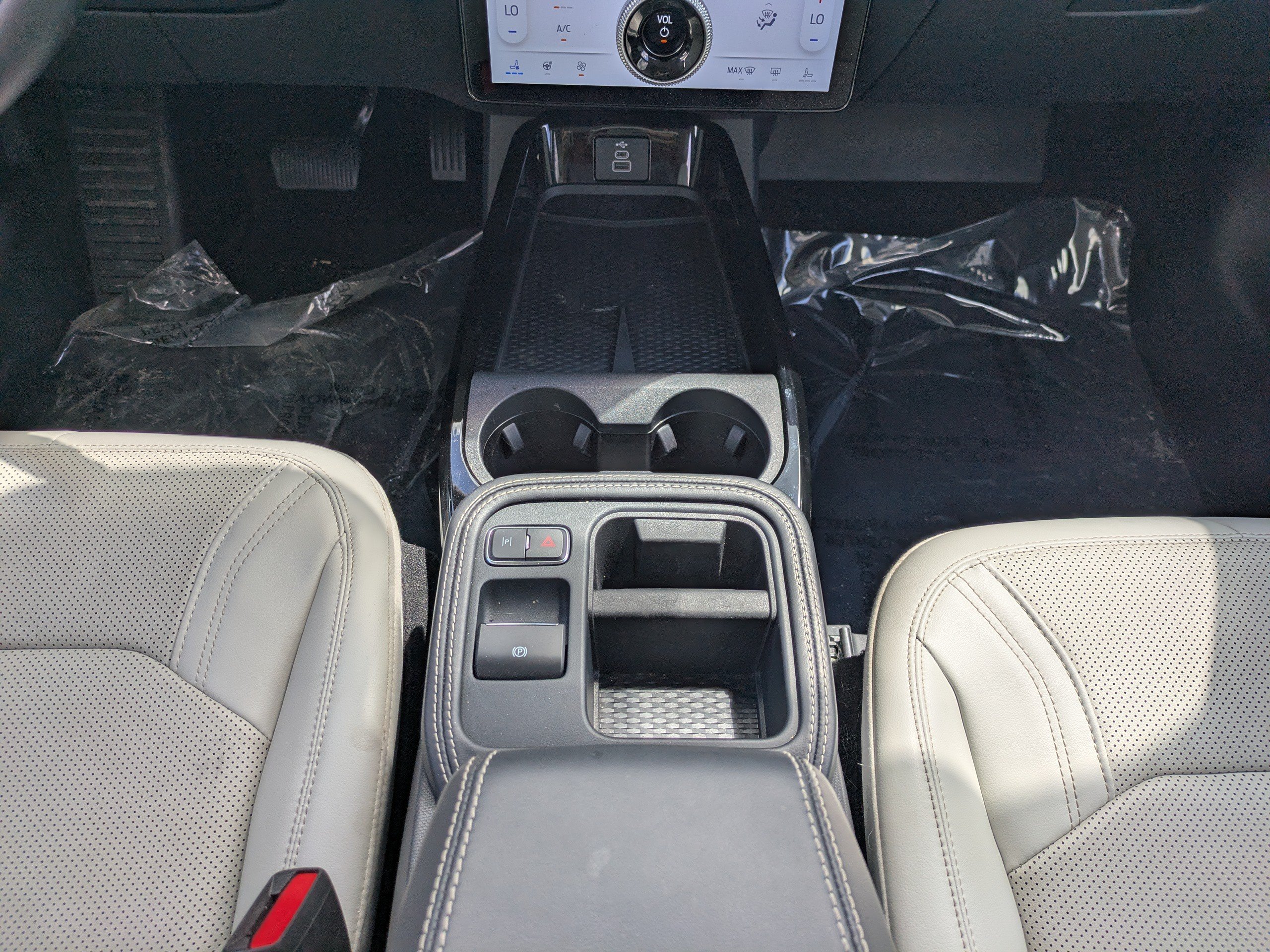 Certified 2025 Ford Mustang Mach-E Premium RWD image 18