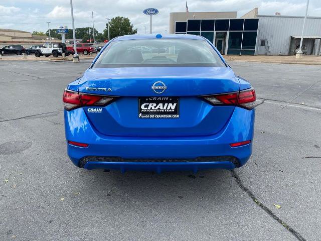 Used 2025 Nissan Sentra SV FWD image 6