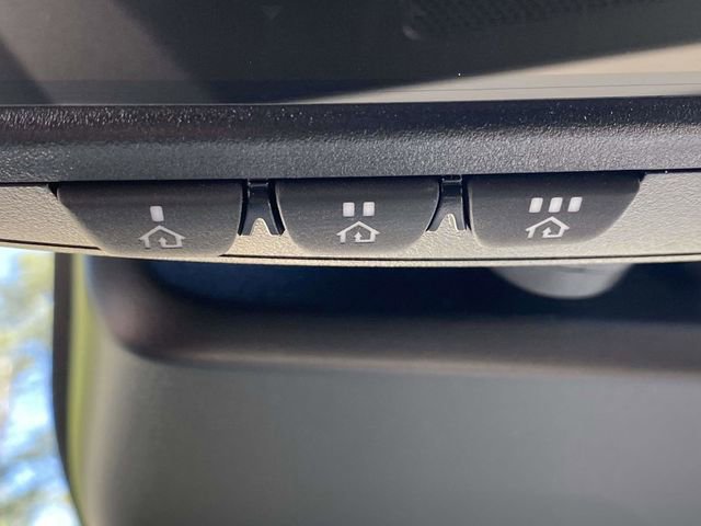 Used 2023 Subaru Ascent Limited w/ Technology Package AWD/4WD image 37