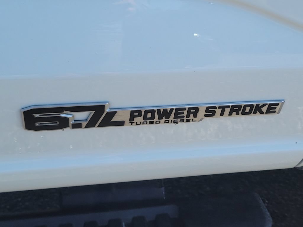 Certified 2025 Ford F250 XLT AWD/4WD image 7