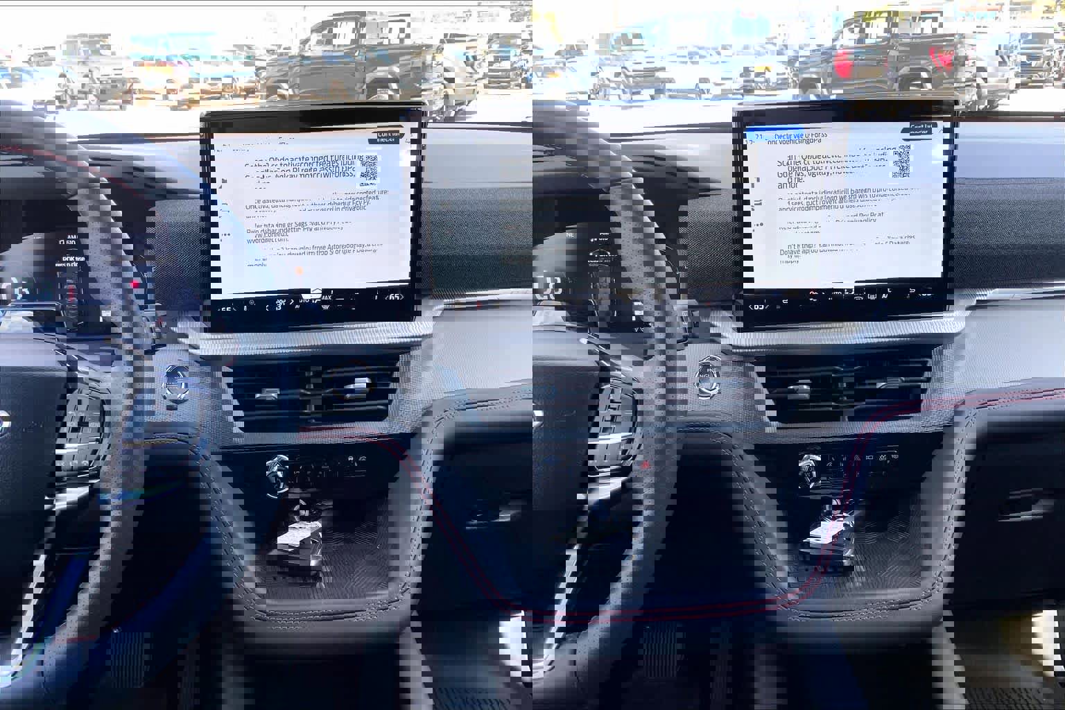 Certified 2025 Ford Explorer ST-Line w/ Premium Package image 9