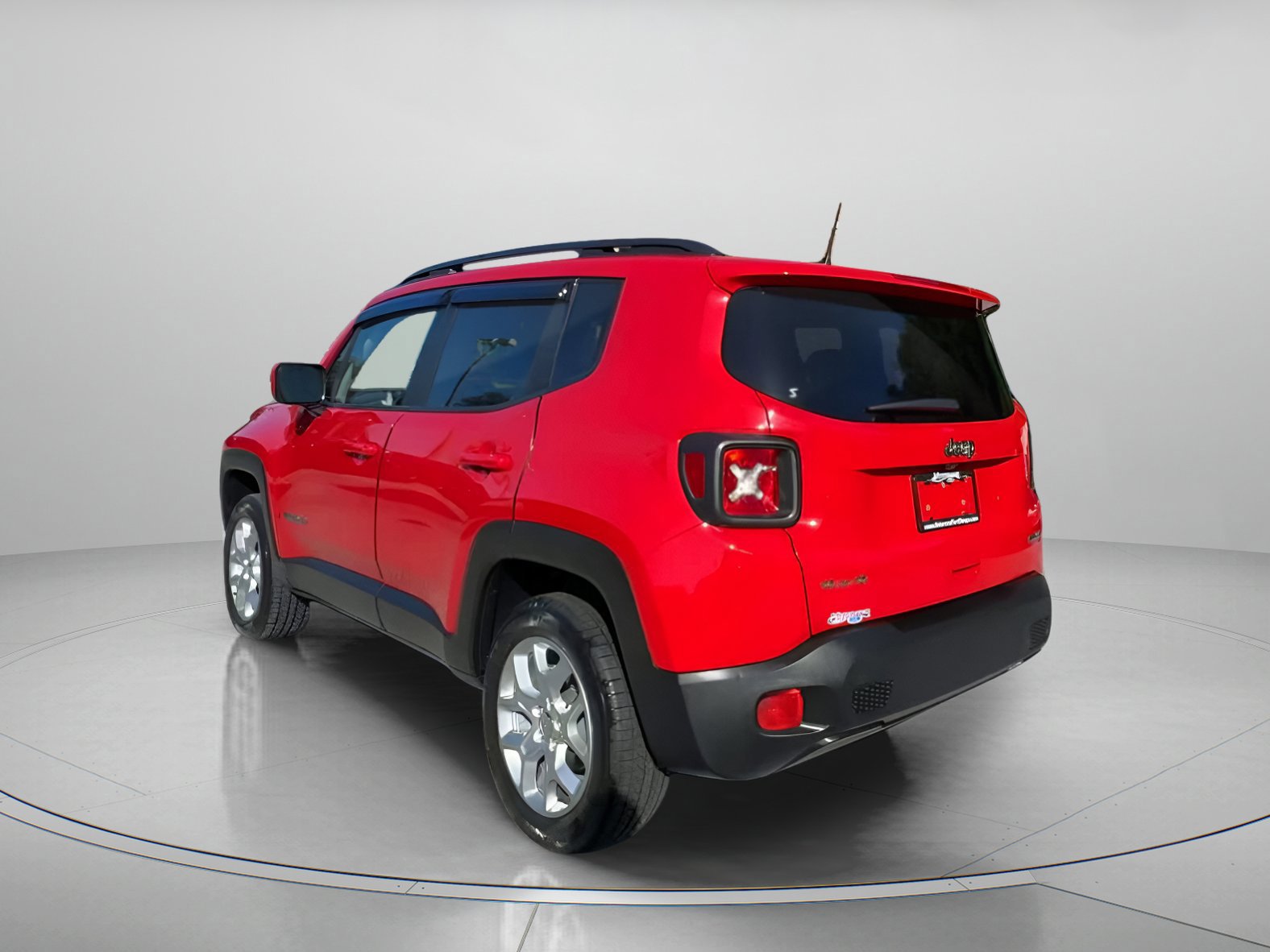 Used 2018 Jeep Renegade Latitude image 13