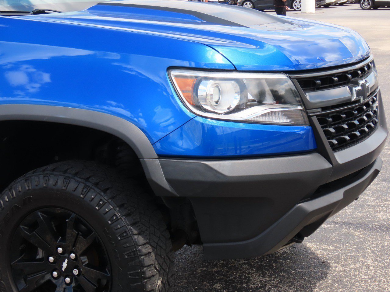 Used 2019 Chevrolet Colorado ZR2 w/ ZR2 Dusk Special Edition image 10