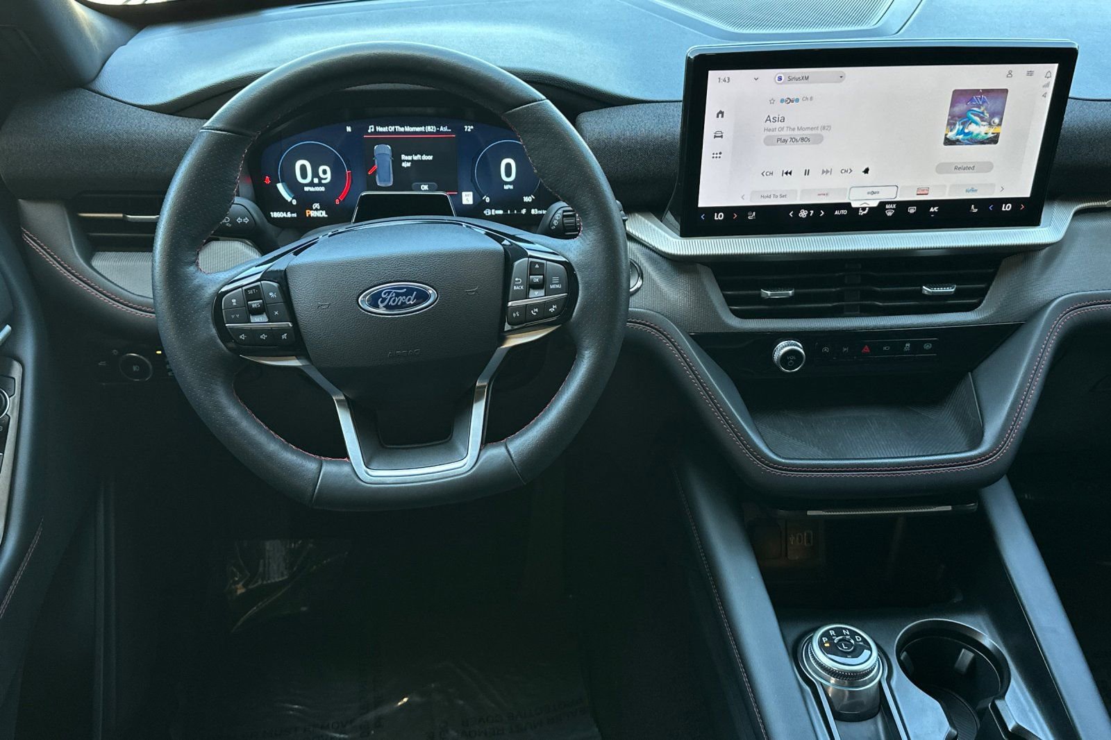 Certified 2025 Ford Explorer ST-Line w/ ST-Line Street Pack AWD/4WD image 13
