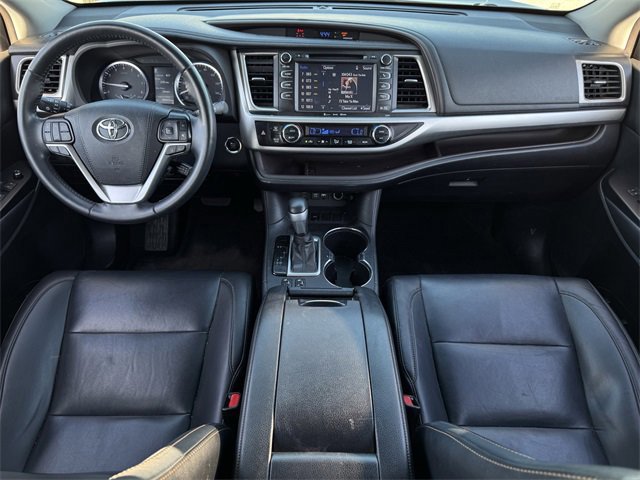 Used 2019 Toyota Highlander XLE image 10