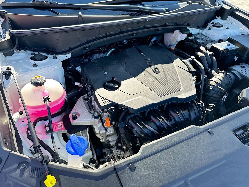 Used 2023 Hyundai Tucson SE image 26