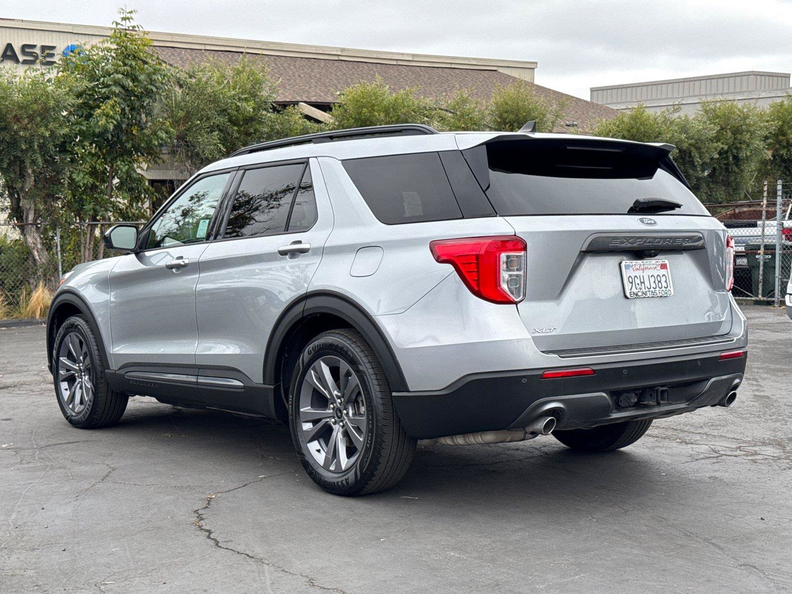 Certified 2023 Ford Explorer XLT w/ Equipment Group 202A RWD image 10