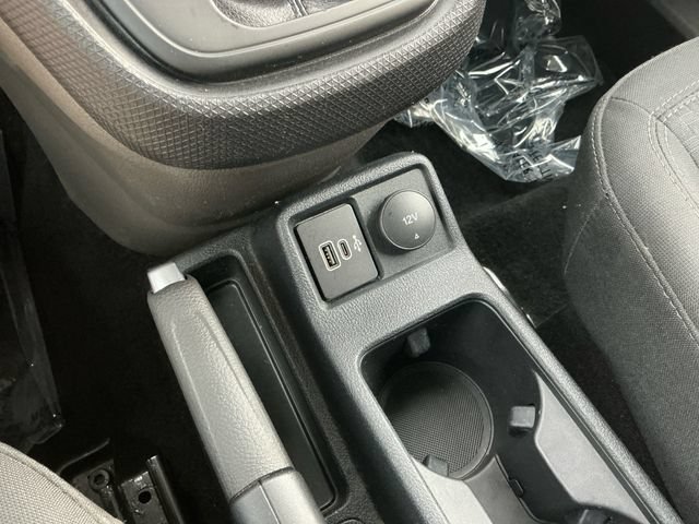 Certified 2022 Ford Transit Connect XLT FWD image 24