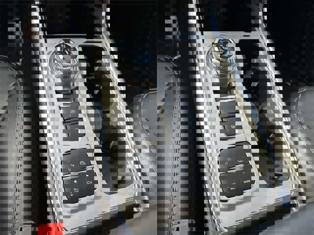 Certified 2024 Ford Explorer XLT w/ Equipment Group 202A image 13