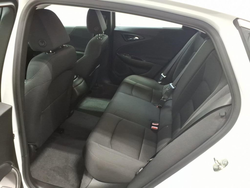 Used 2023 Chevrolet Malibu RS image 23