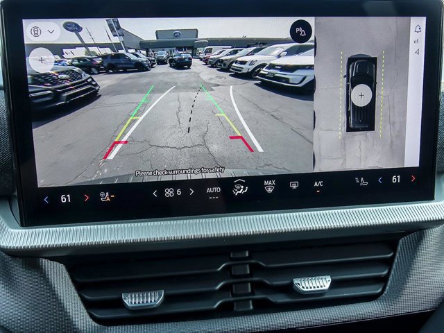 Certified 2025 Ford Explorer ST-Line image 23