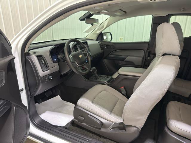 Used 2017 Chevrolet Colorado W/T w/ WT Convenience Package RWD image 2
