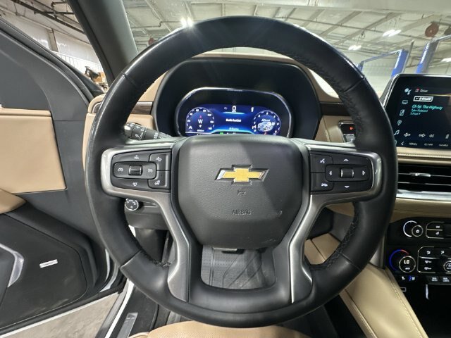 Used 2024 Chevrolet Tahoe Premier w/ Premium Package AWD/4WD image 15