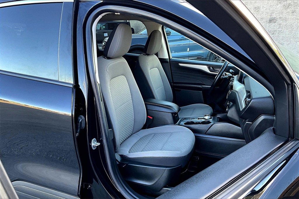 Certified 2022 Ford Escape SE w/ Convenience Package image 7