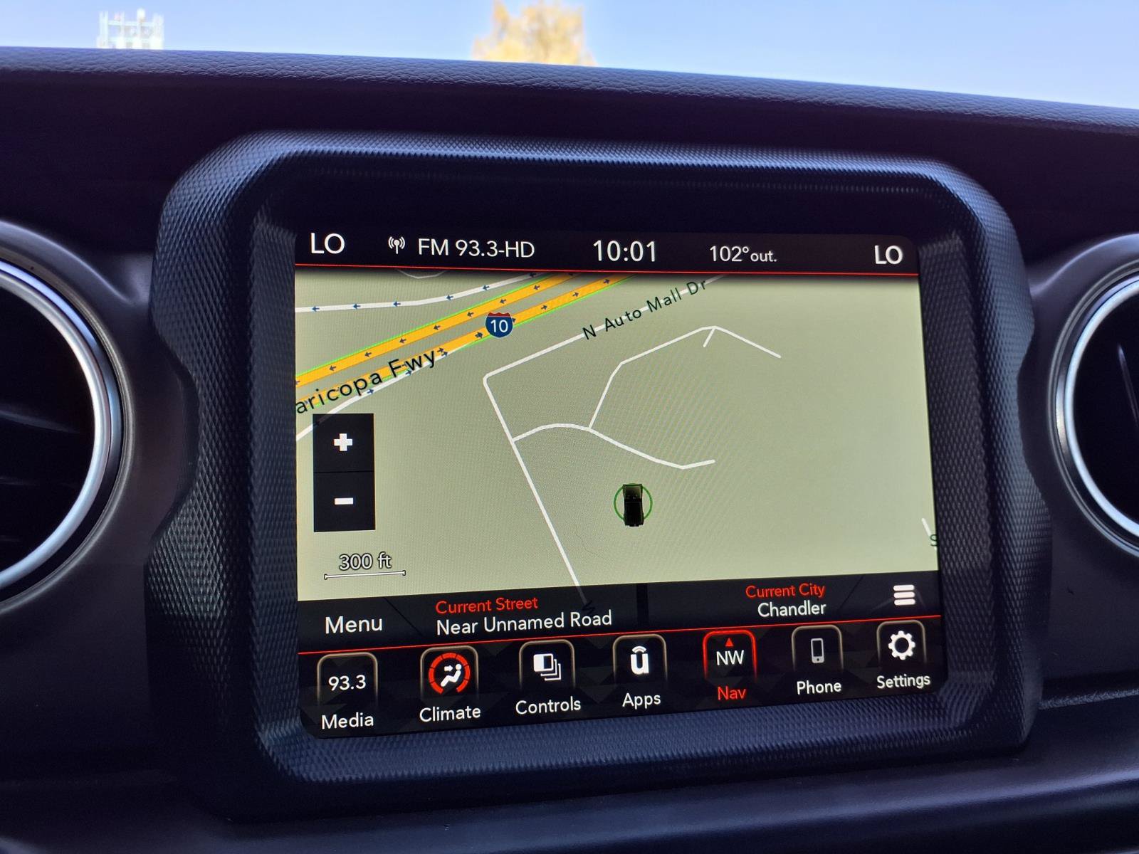 Used 2022 Jeep Wrangler Unlimited Rubicon 4xe AWD/4WD image 23