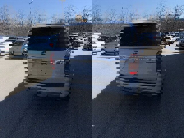 Certified 2020 Ford Expedition XLT w/ Equipment Group 202A image 18