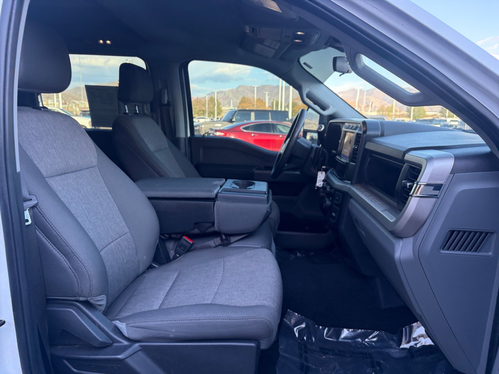 Certified 2024 Ford F250 XL w/ STX Appearance Package AWD/4WD image 31