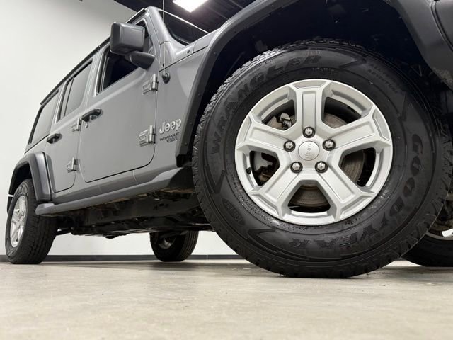 Used 2020 Jeep Wrangler Unlimited Sport S image 2