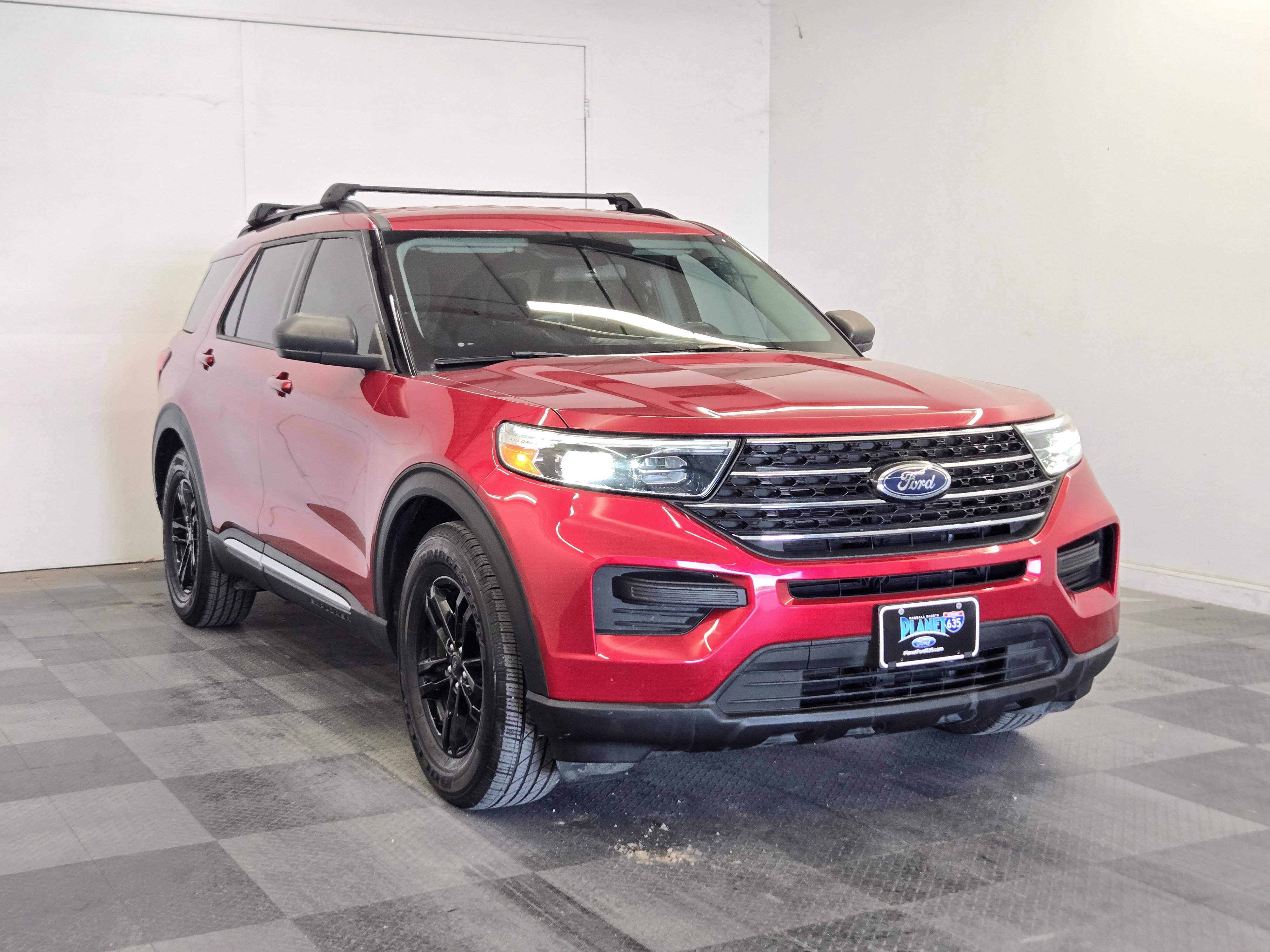 Certified 2021 Ford Explorer XLT image 6