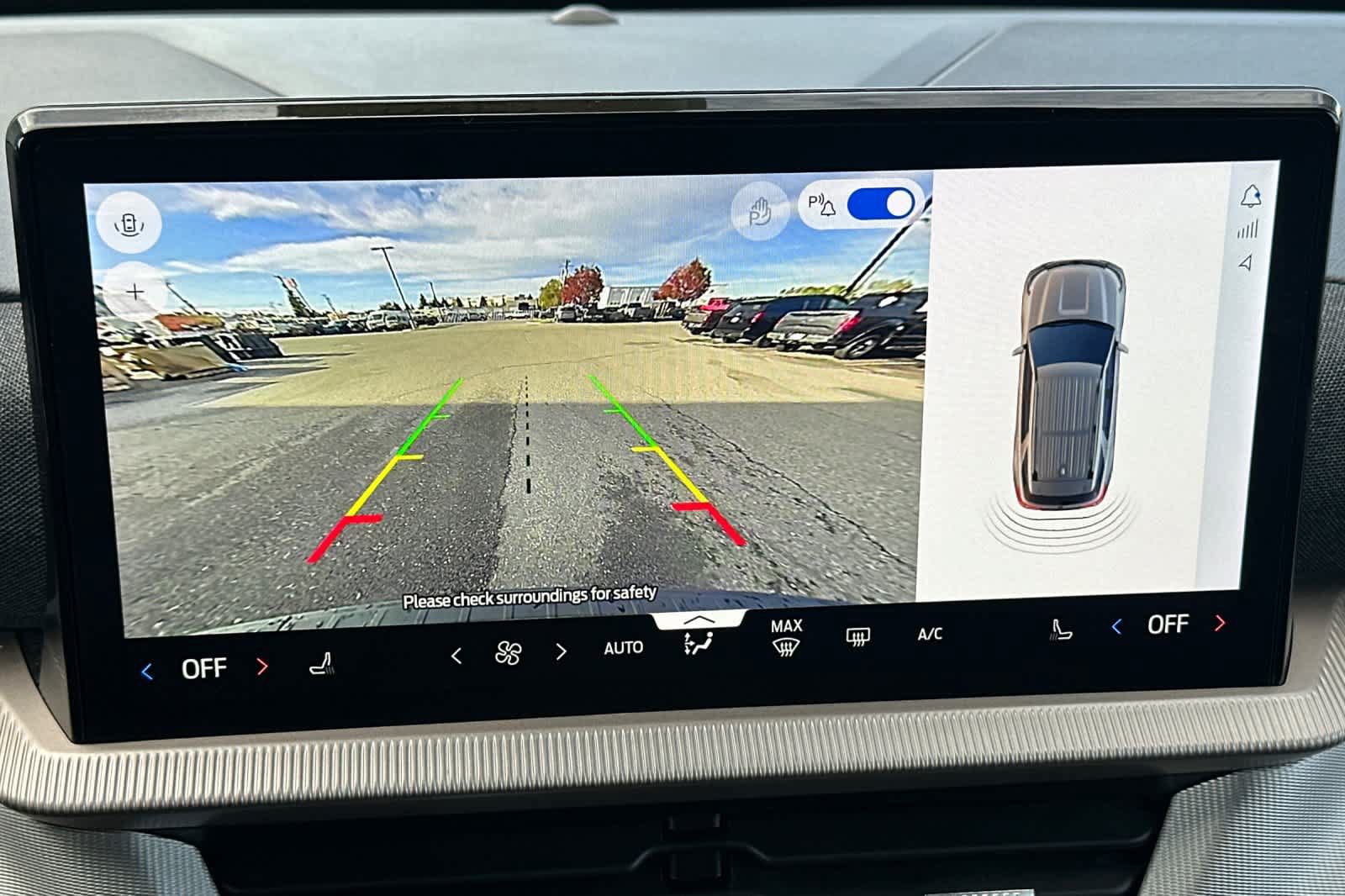 Certified 2025 Ford Explorer Active AWD/4WD image 21