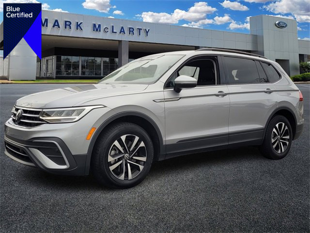 Used 2024 Volkswagen Tiguan S image 1