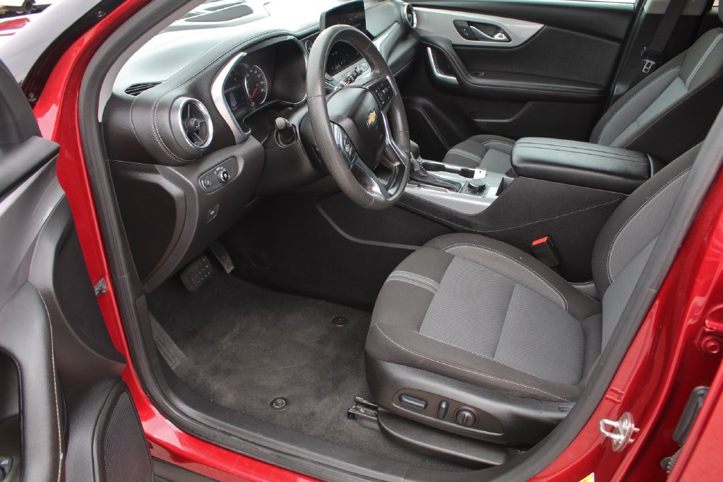 Used 2023 Chevrolet Blazer LT w/ Driver Confidence Package FWD image 11
