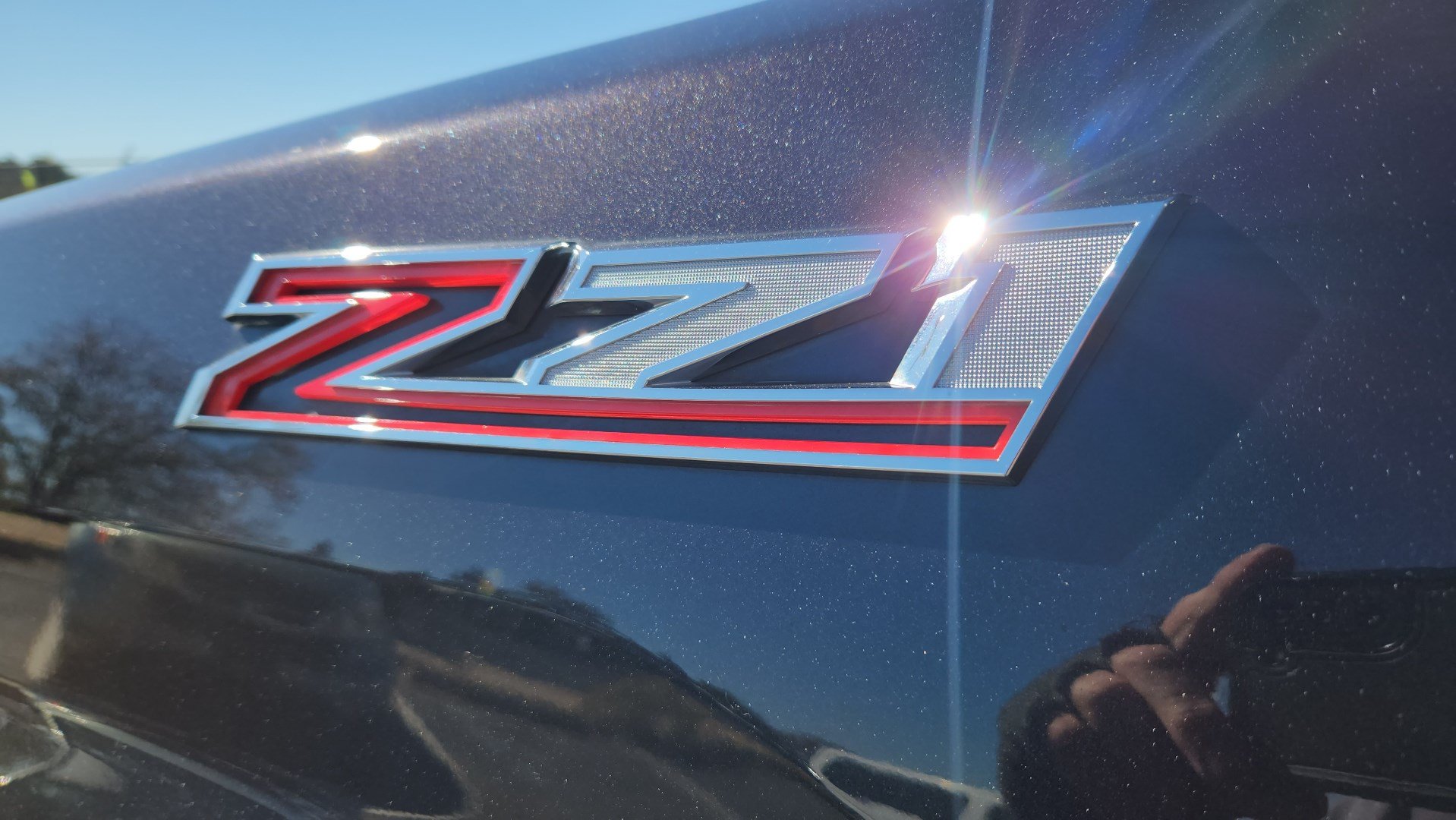 Used 2024 Chevrolet Silverado 2500 LTZ w/ LTZ Convenience Package AWD/4WD image 15