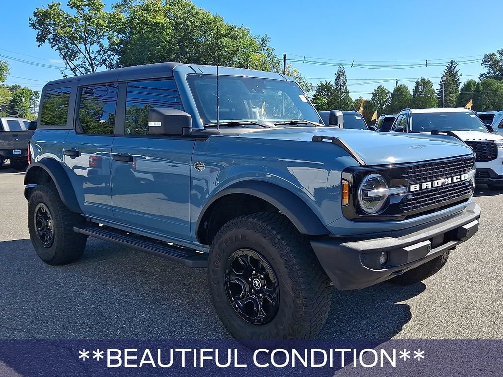 Certified 2022 Ford Bronco Wildtrak AWD/4WD image 3