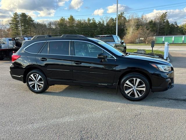 Used 2019 Subaru Outback 2.5i Limited AWD/4WD image 4