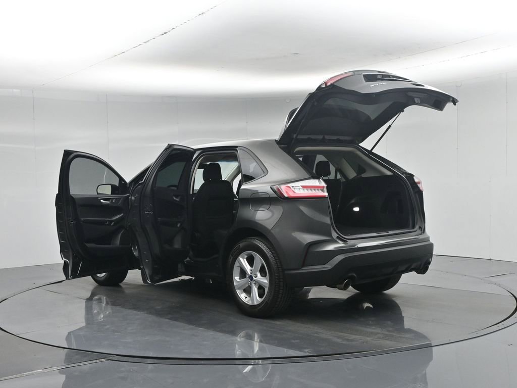 Certified 2019 Ford Edge SE FWD image 36