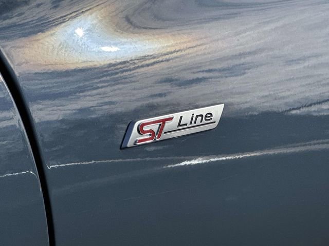 Certified 2025 Ford Escape ST-Line image 18