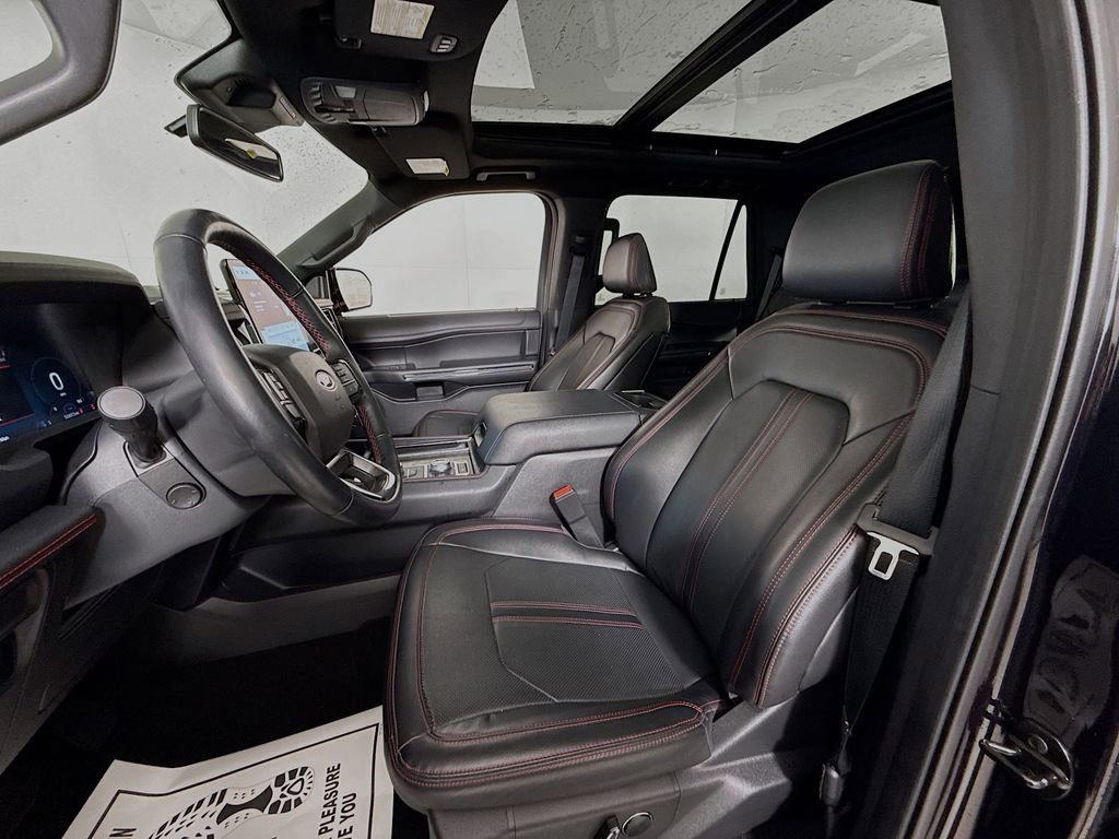 Certified 2023 Ford Expedition Limited image 2
