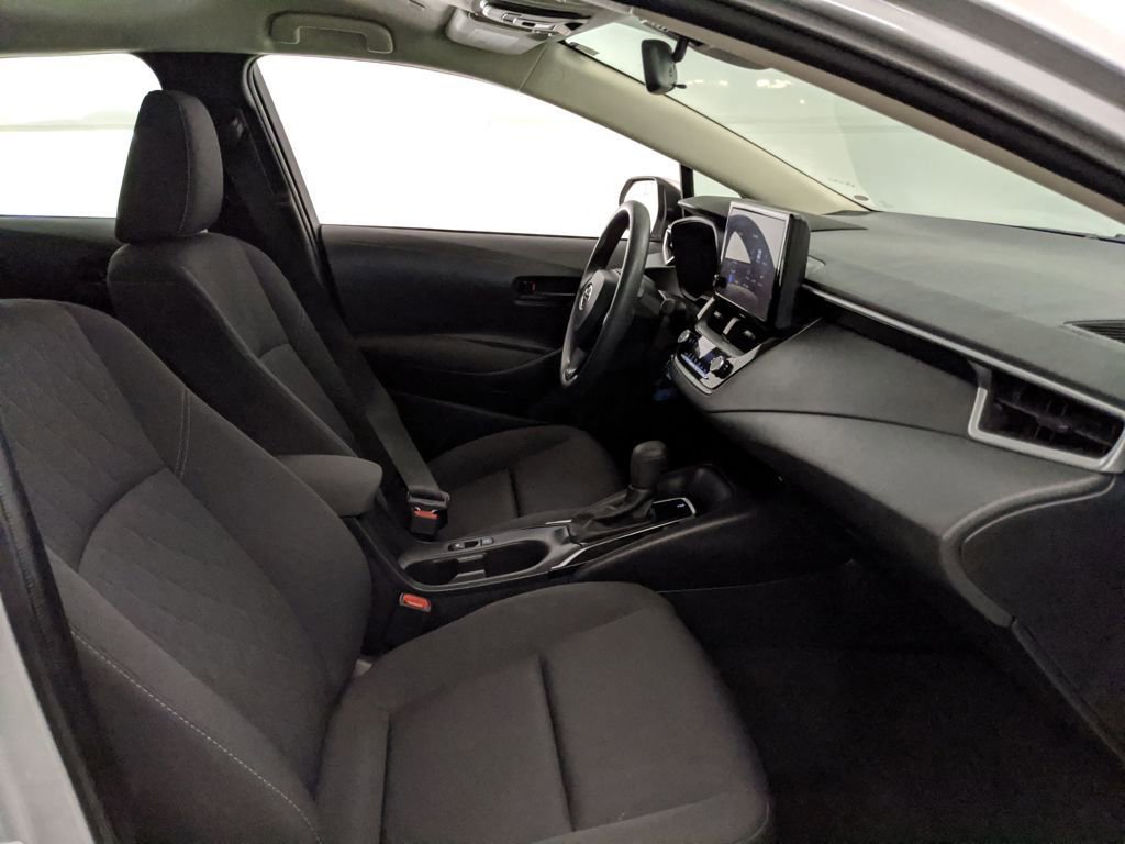 Used 2024 Toyota Corolla LE image 20