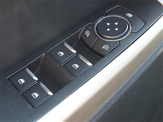 Certified 2022 Ford Explorer XLT w/ Equipment Group 202A image 18