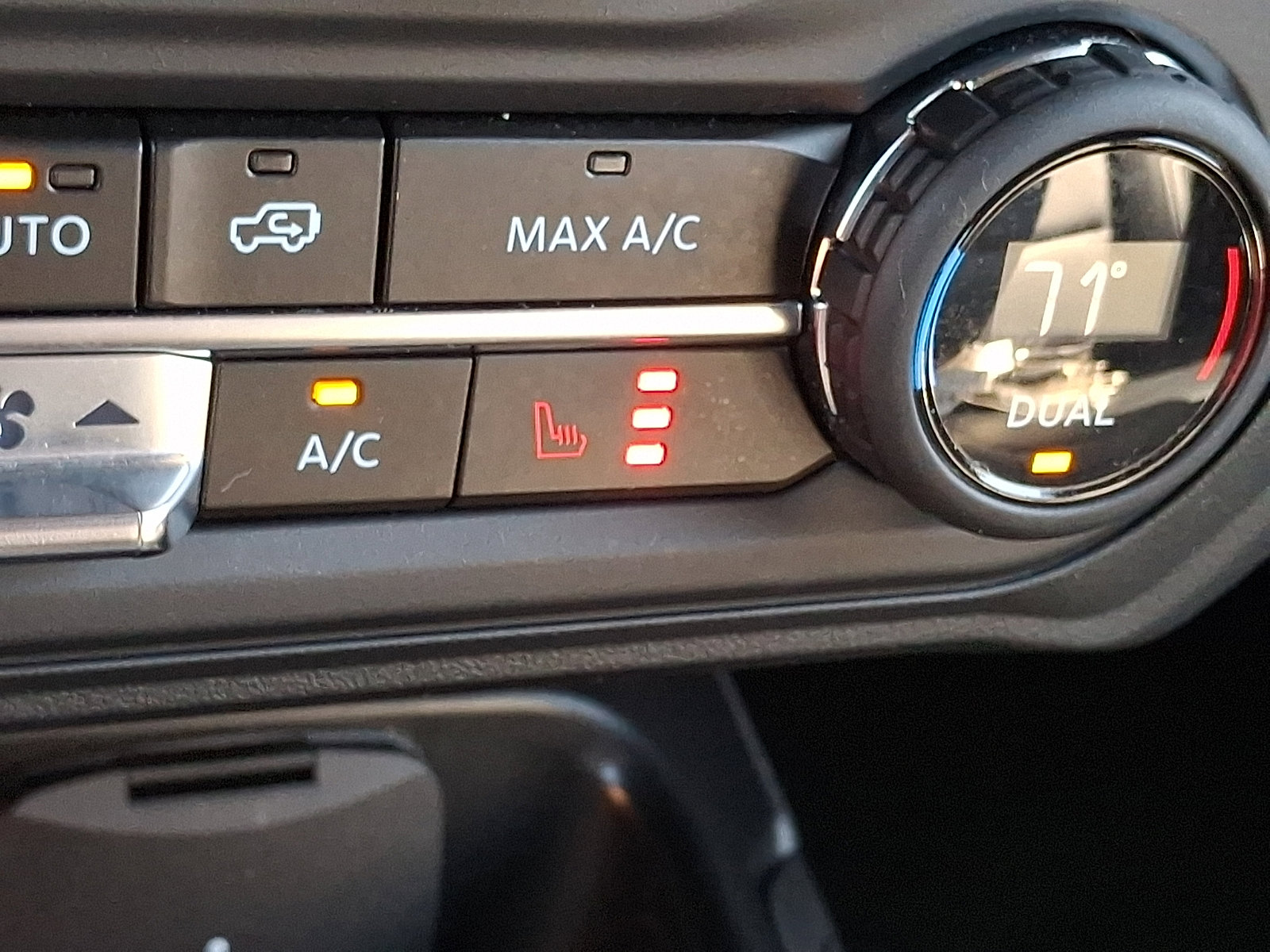 Certified 2025 Ford Bronco Outer Banks AWD/4WD image 28