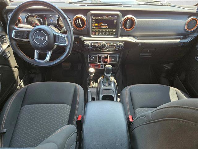 Used 2023 Jeep Gladiator Mojave w/ LED Lighting Group AWD/4WD image 17