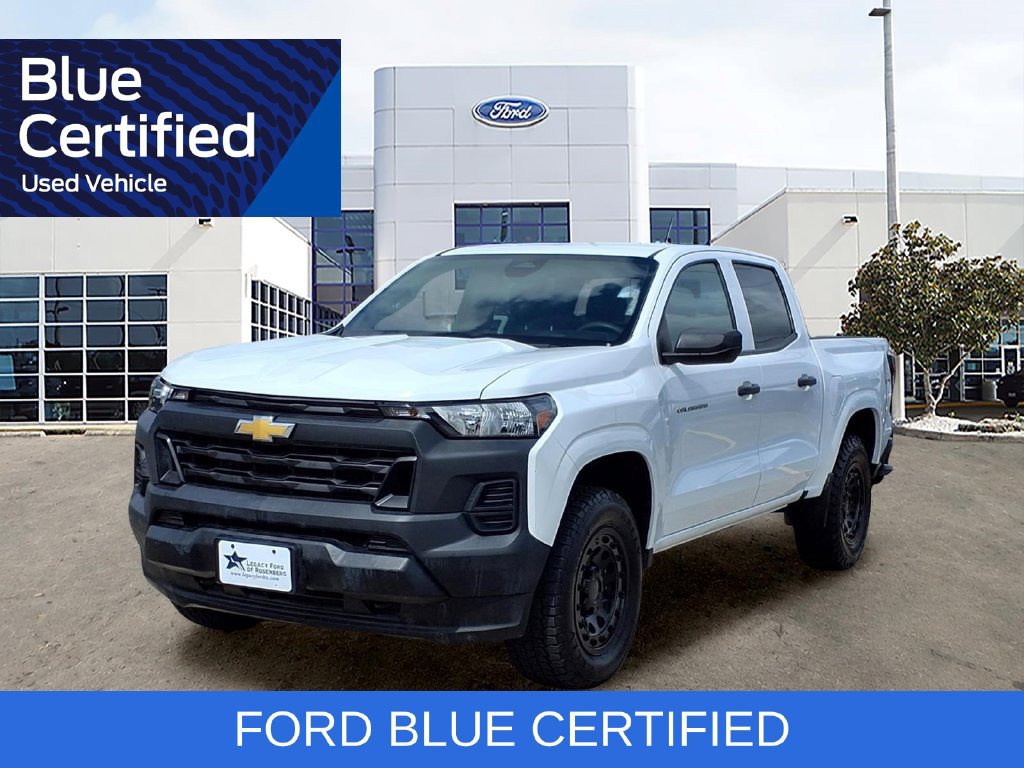 Used 2024 Chevrolet Colorado W/T w/ WT Convenience Package II AWD/4WD image 1
