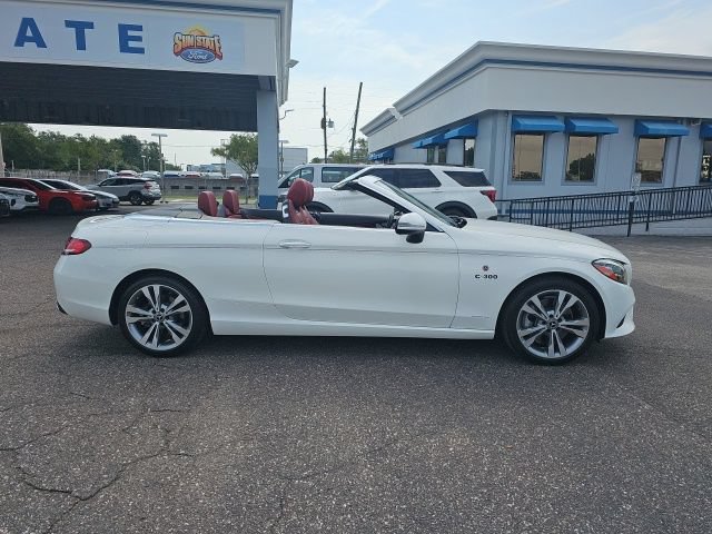Used 2020 Mercedes-Benz C 300 Cabriolet image 4