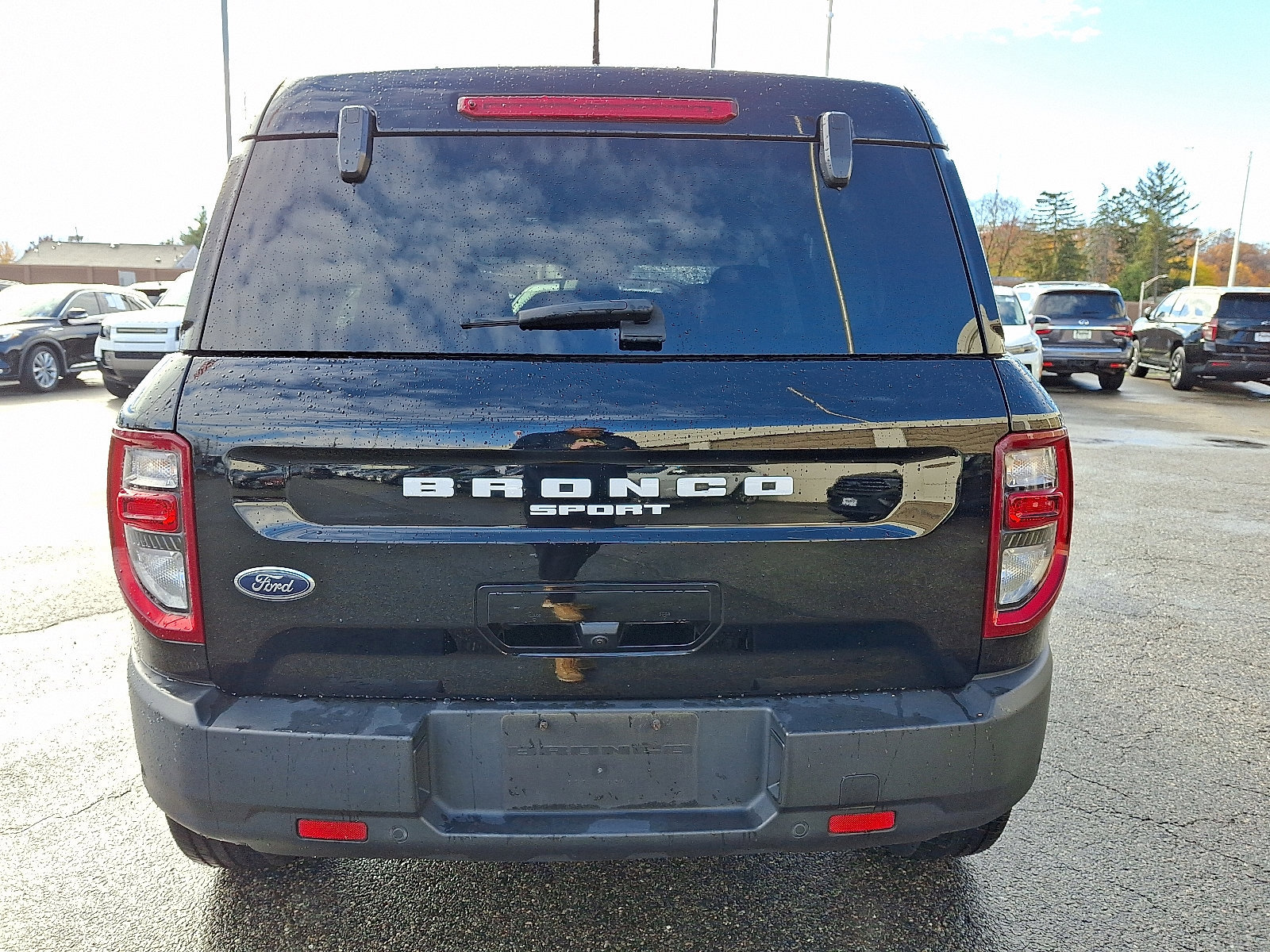 Certified 2023 Ford Bronco Sport Outer Banks w/ Tech Package image 3